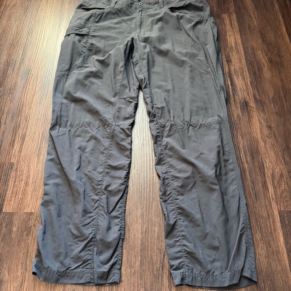 Mountain Hardwear Pants Mens 38x32 Gray Regular Outdoor Fishing Hiking Charcoal
